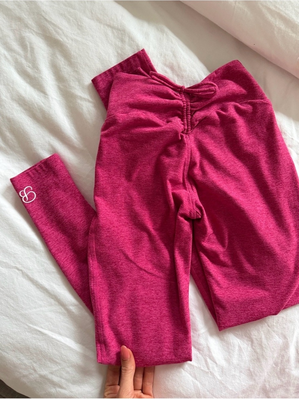Bombshell Sportswear Magenta Ruched-Back Leggings